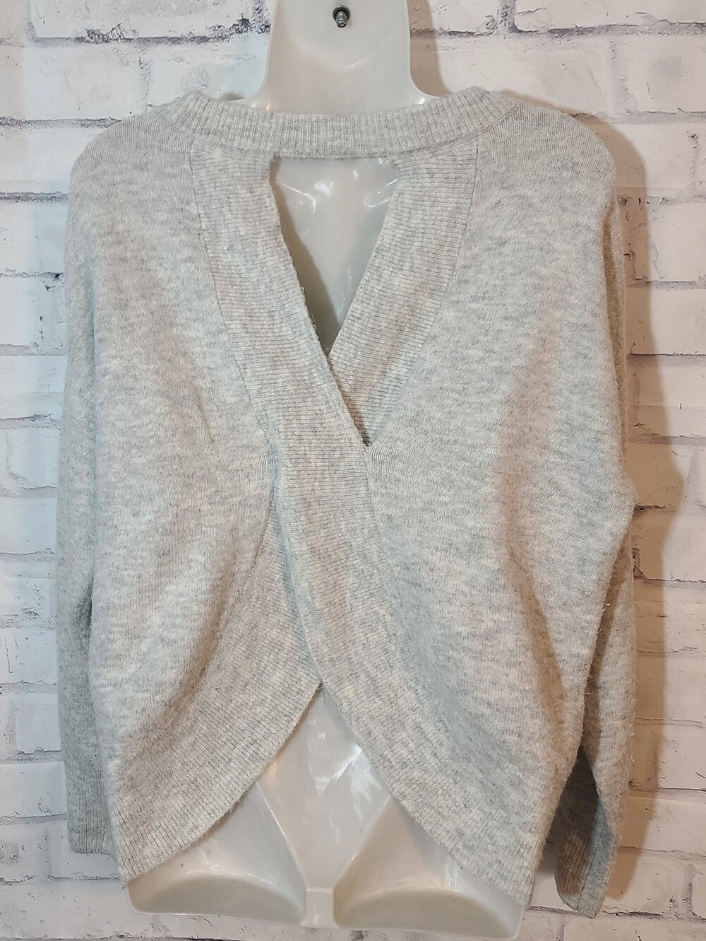 1.State Gray Criss Cross Open Back Crewneck Sweater Size M